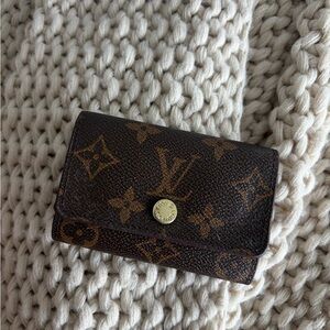 Louis Vuitton Key Wallet